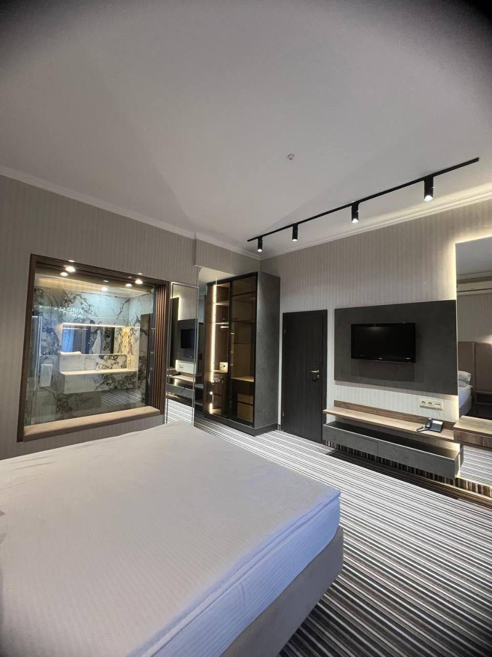 Sapar Standart Hotel Shymkent Exterior foto