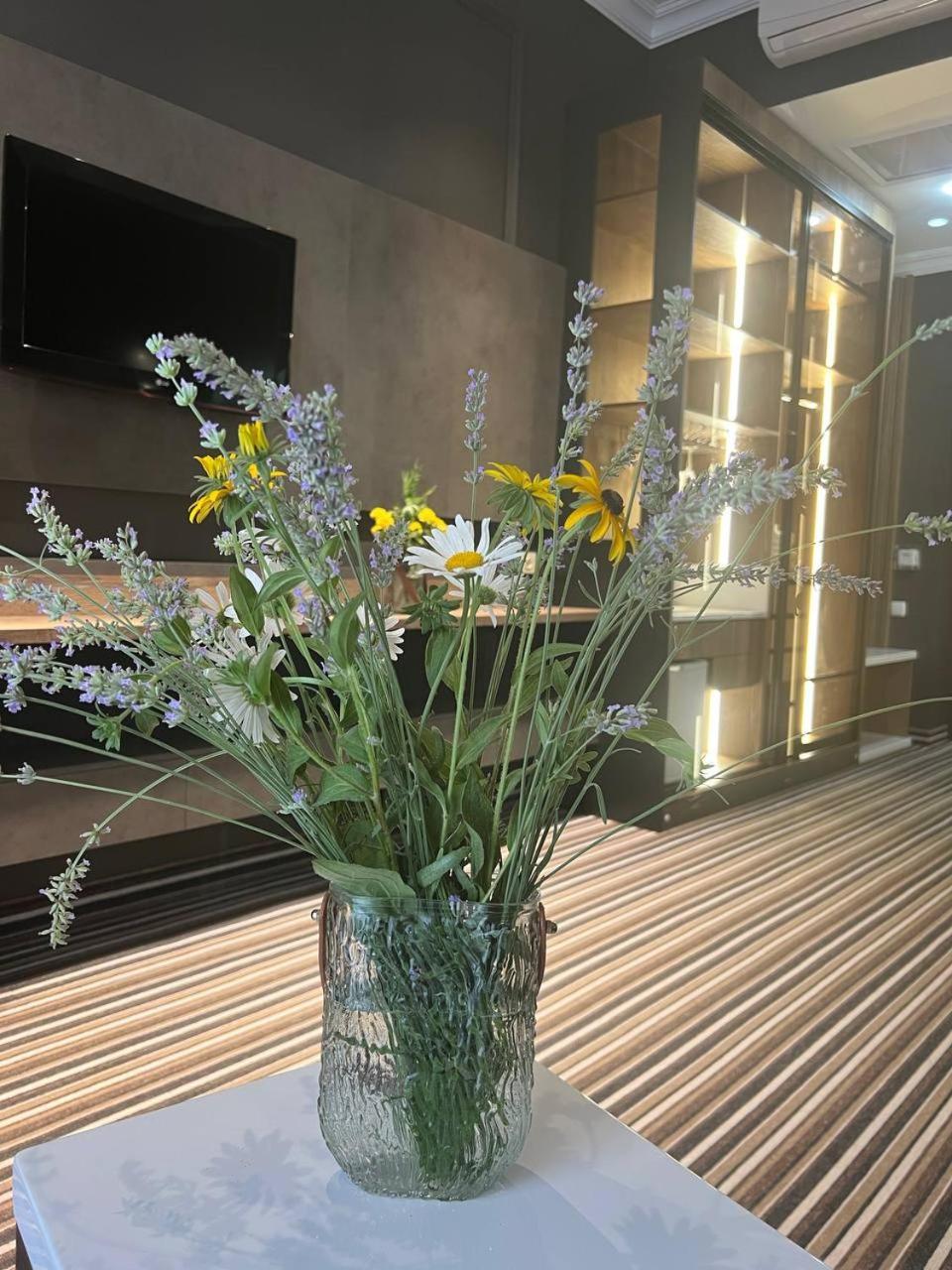 Sapar Standart Hotel Shymkent Exterior foto